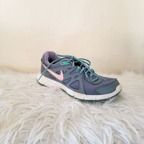 Nike running sneakers Gray and pink size 7 - Picture 1 of 7